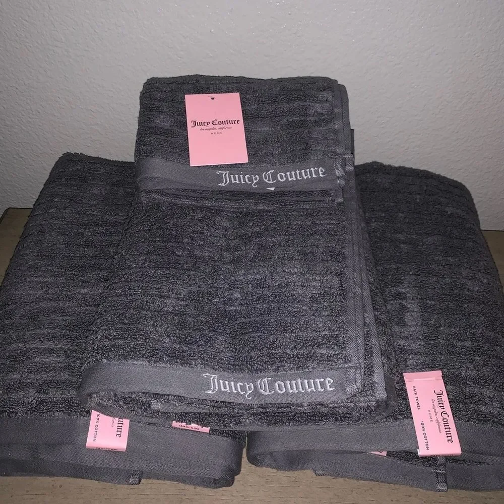 Grey Ribbed Embroidered Juicy Couture Towel Set